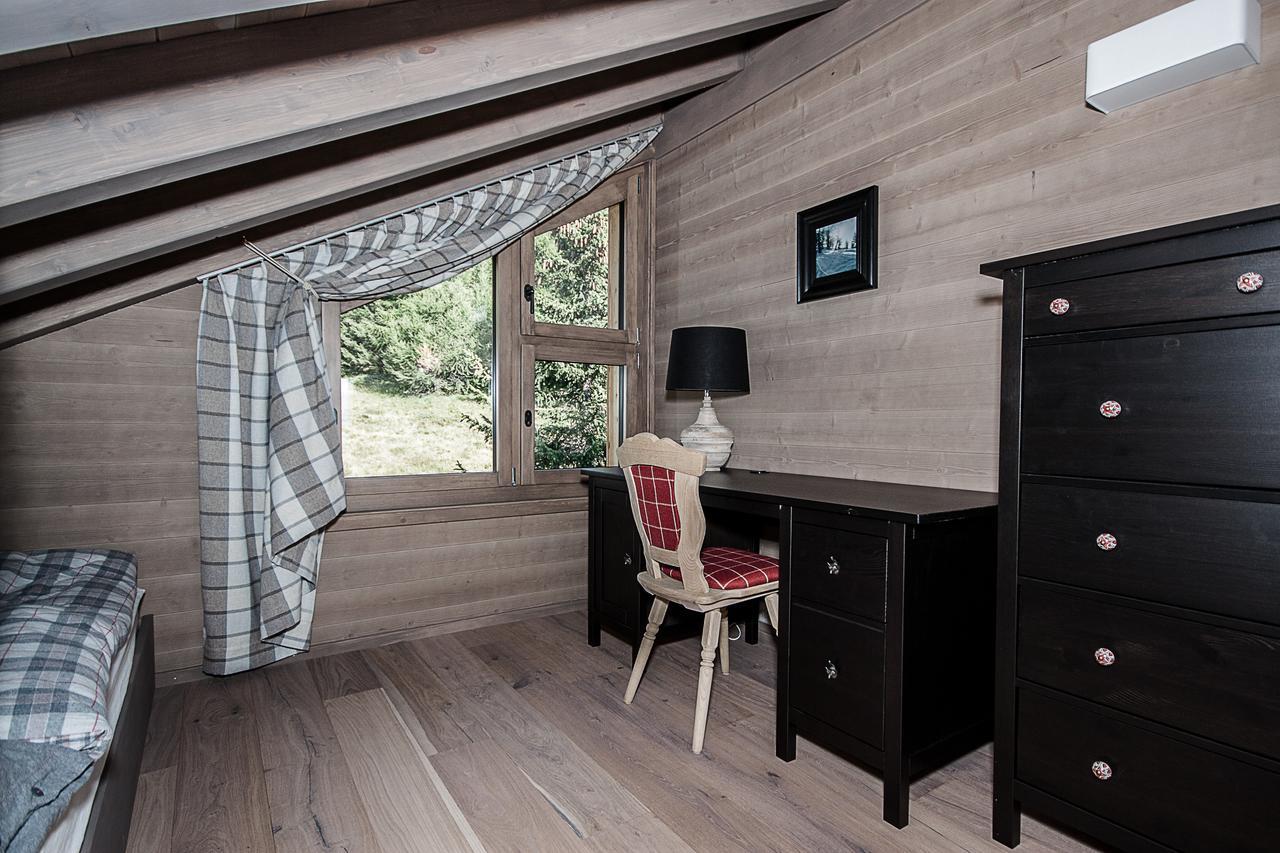Chalet Kristall Rosswald Екстер'єр фото